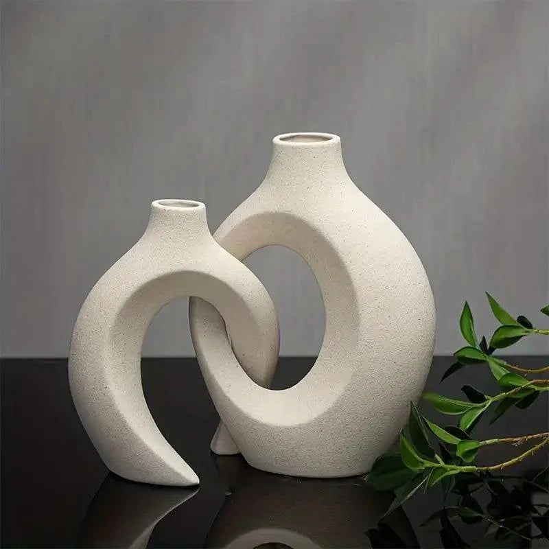 Japandi Vase Selection | Trendy and Elegant Vases for Modern Interiors