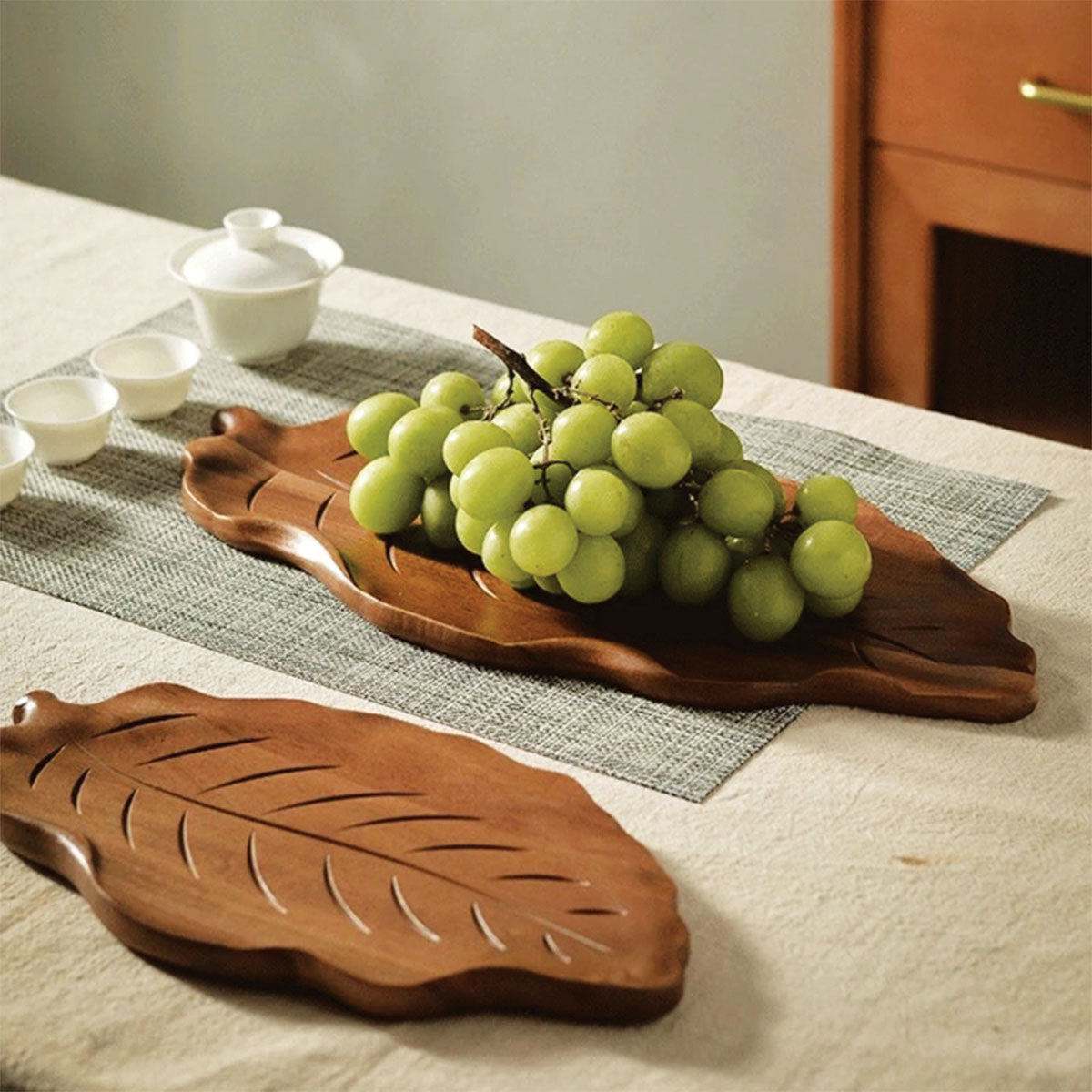 Abstract Walnut Leaf Wooden Serving Tray | Eco-Friendly - Artistic Dessert, Appetizer, Jewellery Organizer