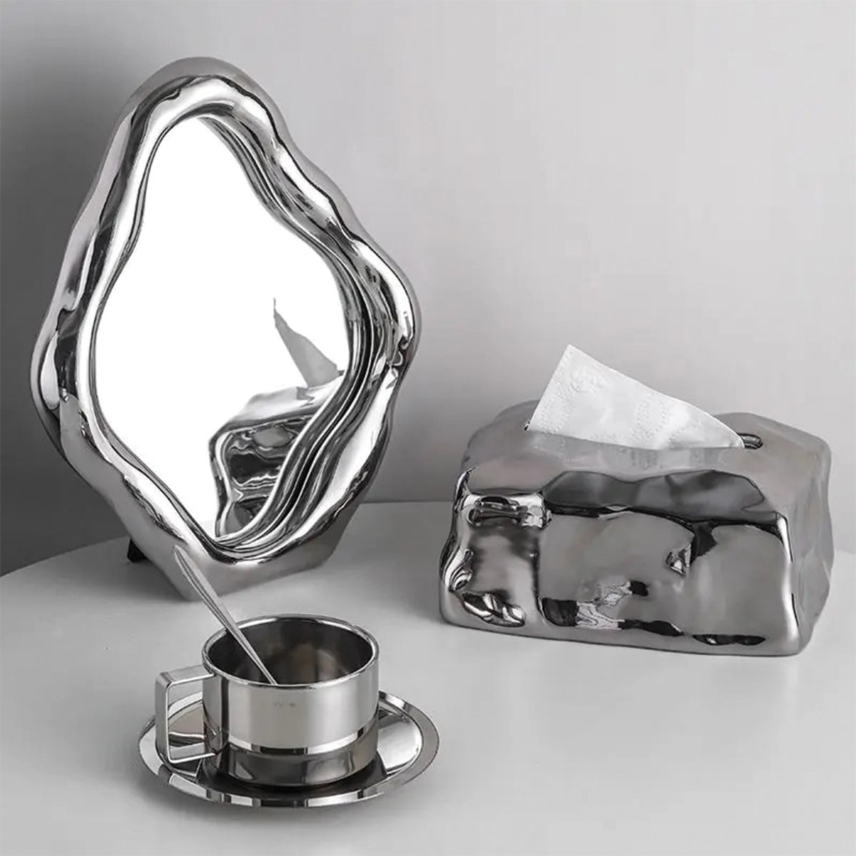 Aura Table Mirror | Elegant Design, Perfect for Vanity & Makeup