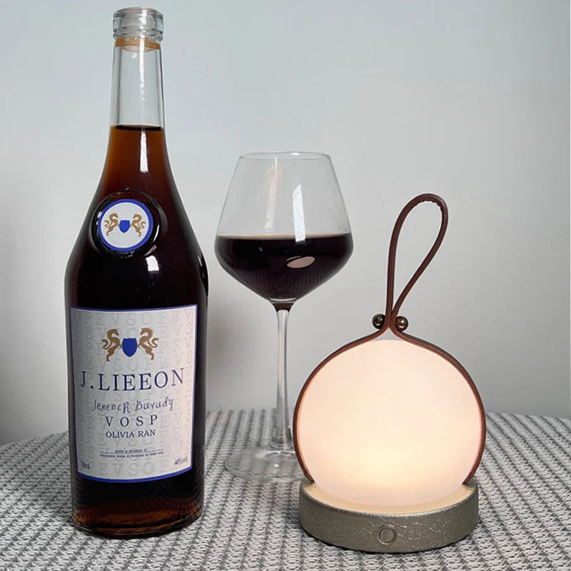 AmbientGlow - Wireless Lantern Table Lamp