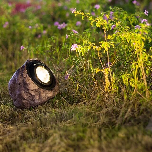 Rocksolar - Stone Outdoor Solar Lamp