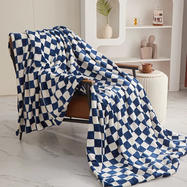 ClassicComfort - Trendy Checkerboard Blanket