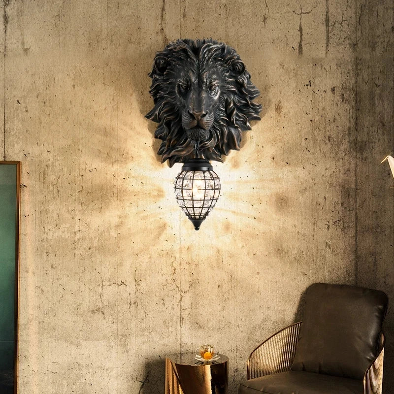 EuroStyle - Majestic Lion Head Light