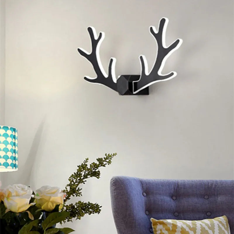 VibrantHorns - Colorful Antler Wall Lamp