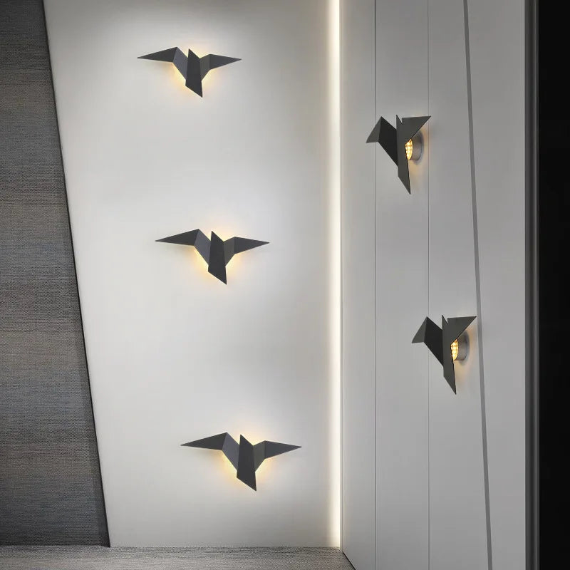 AvianAura - Nordic Iron Bird Wall Sconce