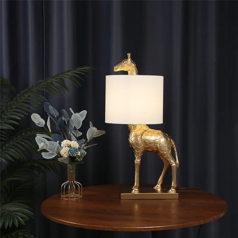 SavannaGlow - Giraffe Resin Table Lamps