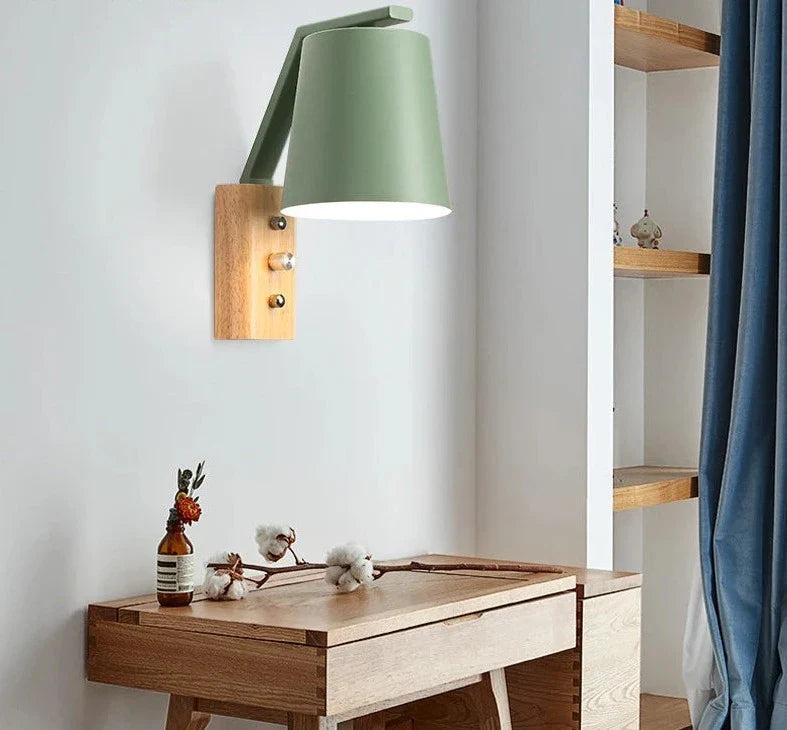 GleamingWood - Personal Wooden Wall Light