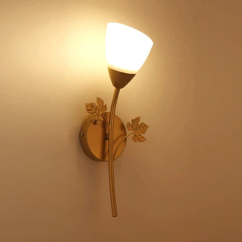 UrbanGlimmer - Iron Corridor Room Wall Light