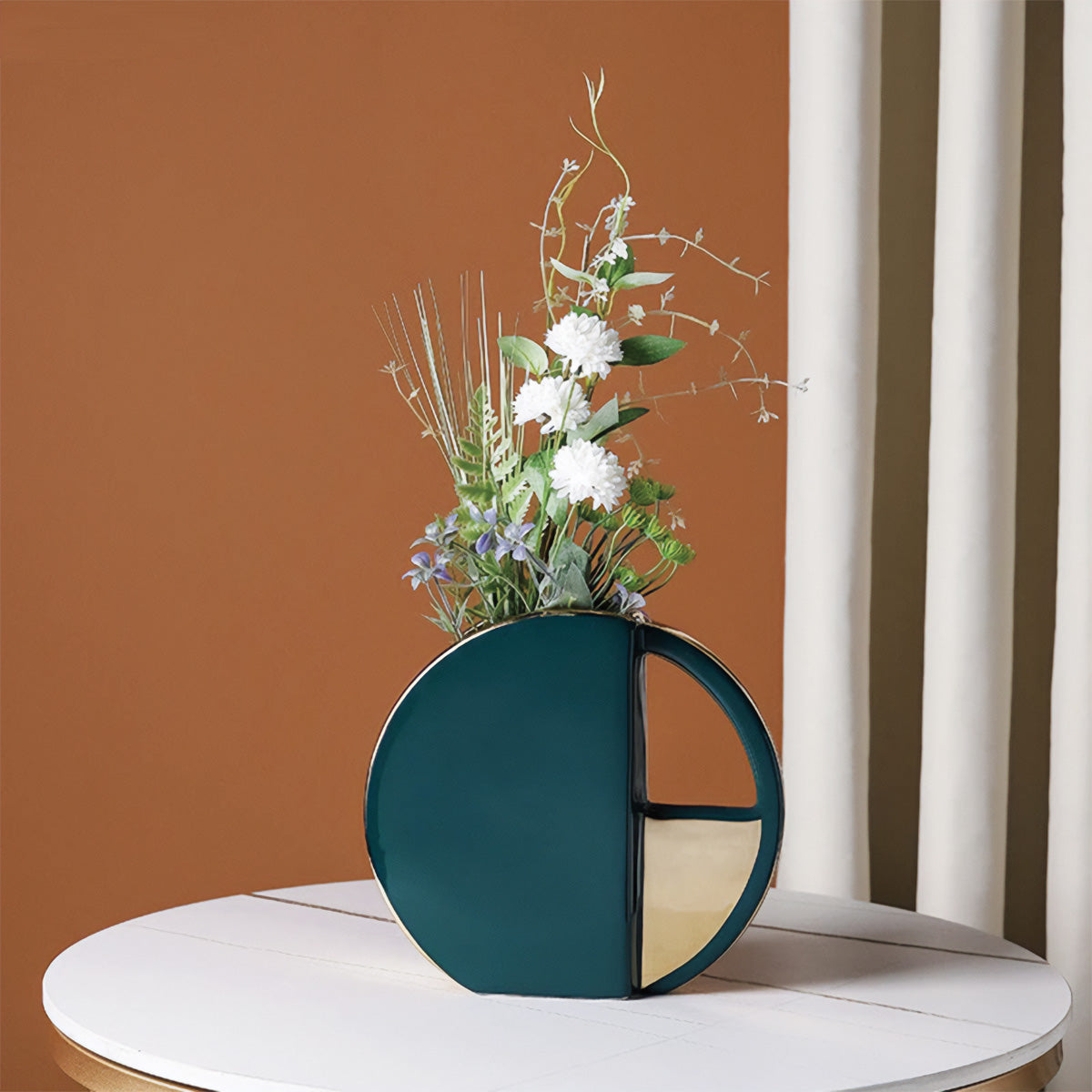 Odal Ceramic Vase | Chic Accent Piece for Any Room