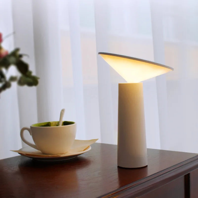 RemoteGlow - Wireless Table Lamp