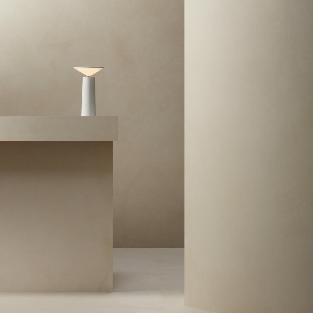 Modern LED Table Lamps | Dimmable and Rotatable with Built-in Battery