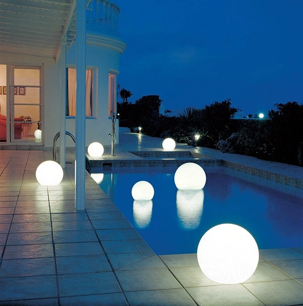 Solar Spherical Garden Light | Weatherproof, 16 Colors, Remote Control