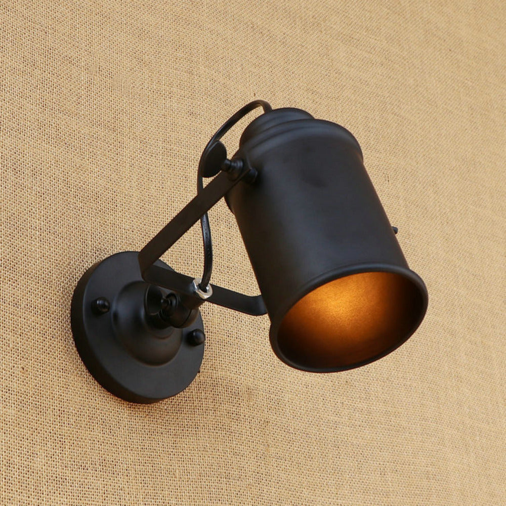 IronSwivel - Swiveling Wall Lamp made of Iron