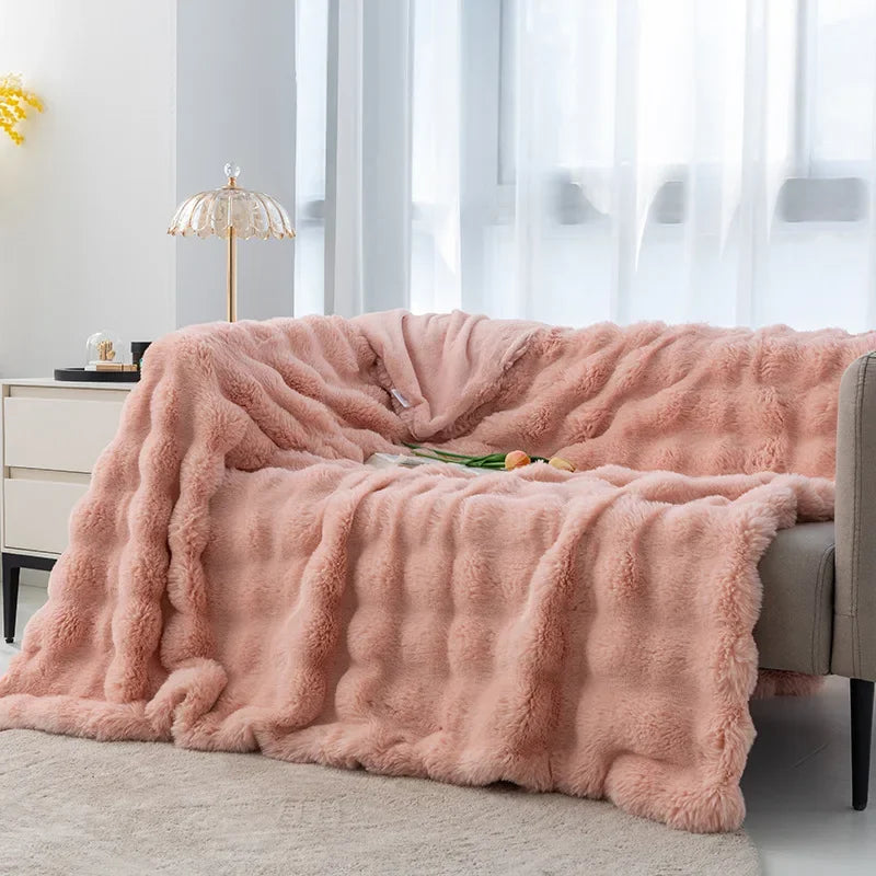 FuzzyComfort | Plush Blanket