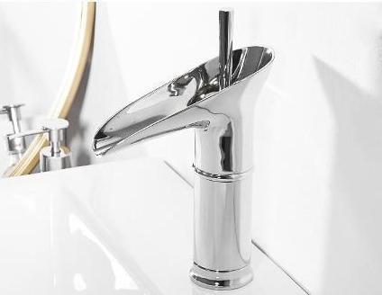 Antique Waterfall Bathroom Sink Faucet | Classic Elegance, Modern Comfort